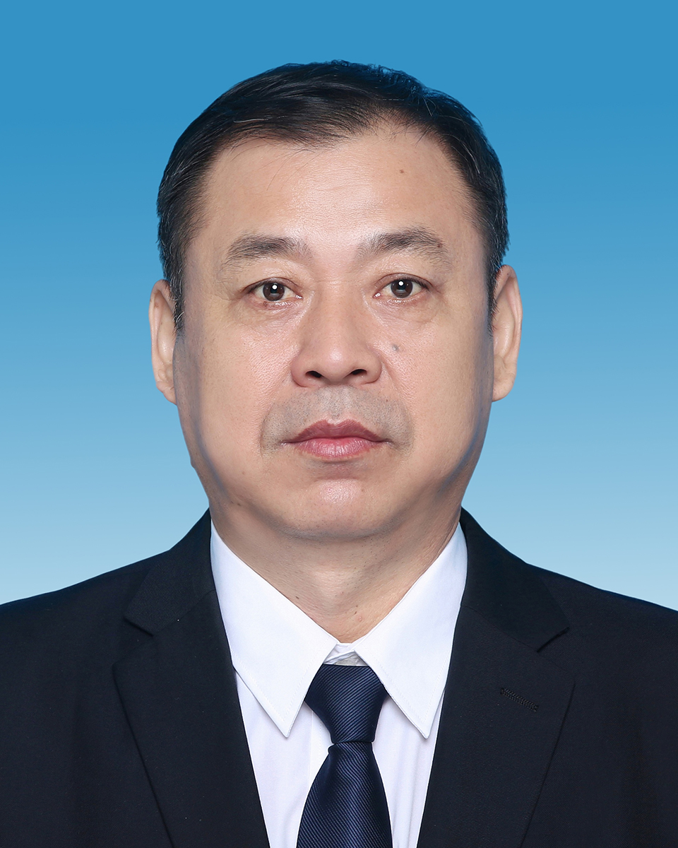 李长龙.jpg 李长龙.jpg